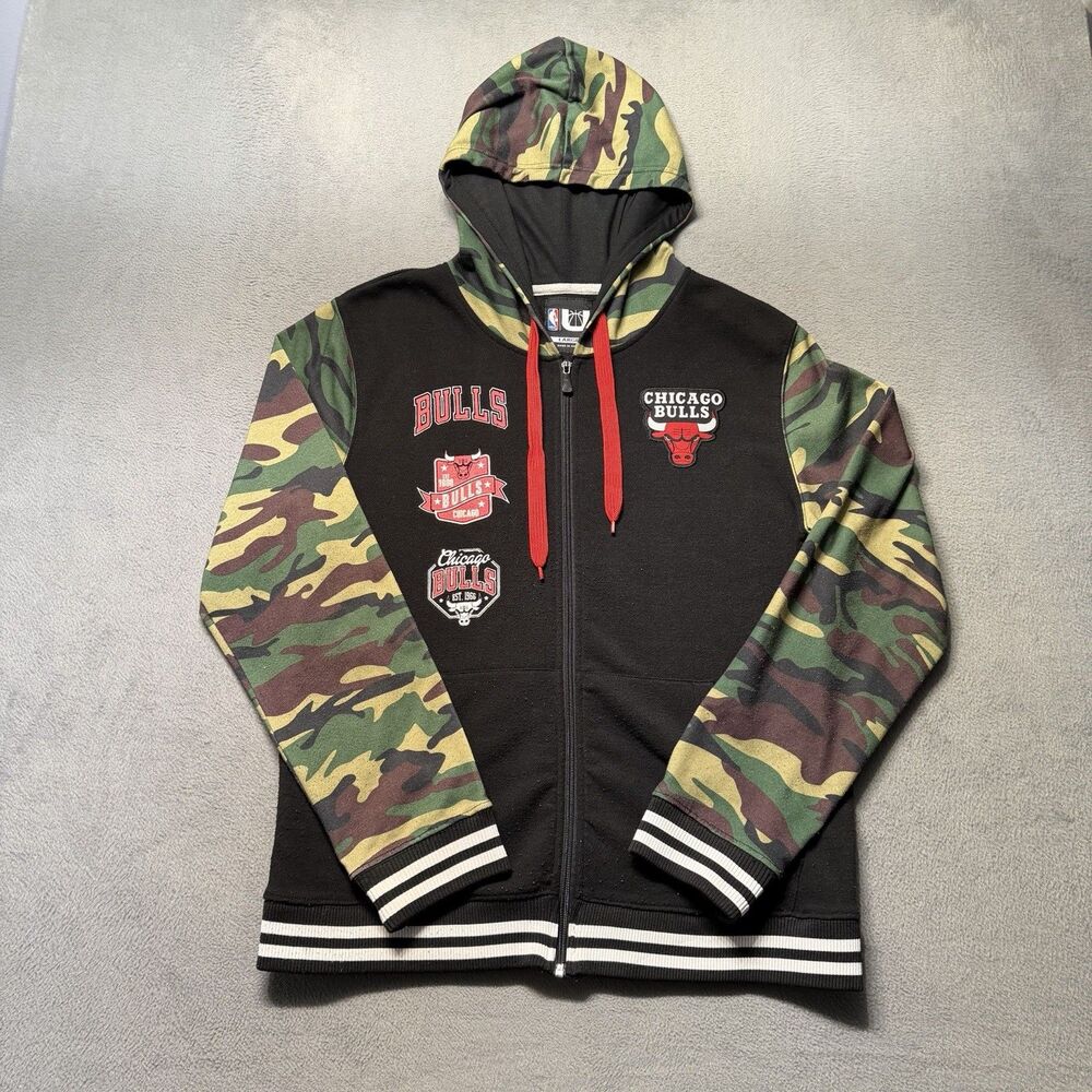 UNK NBA Chicago Bulls Mens Large Black Camo Full Zip Hoodie Embroidered Logos